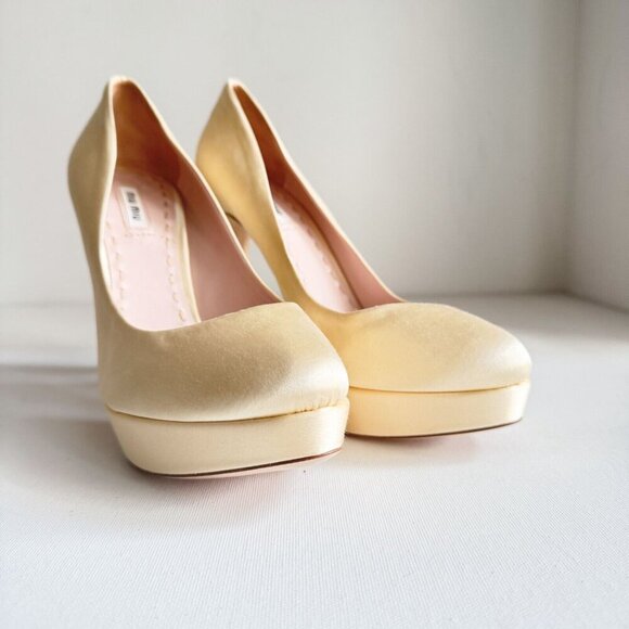 Miu Miu Champagne Satin Classic Platform Heels Wedding 40.5 NEW - Picture 3 of 11